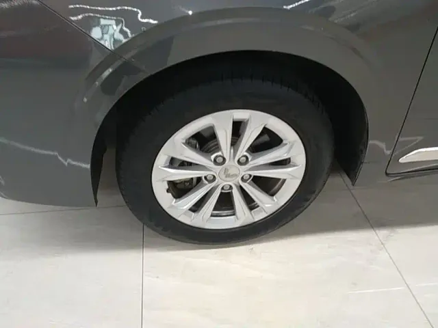 Wuling Jiachen — Фото автомобиля 22