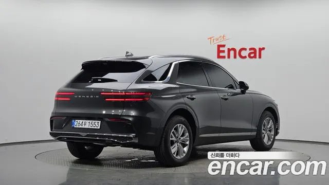 Genesis GV70 — Фото автомобиля 2