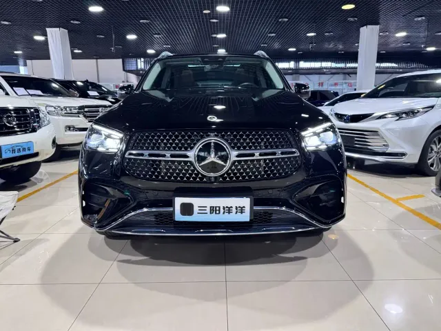 Mercedes-Benz GLE-Class — Фото автомобиля 2