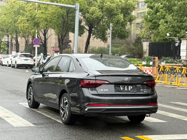Volkswagen Sagitar — Фото автомобиля 17