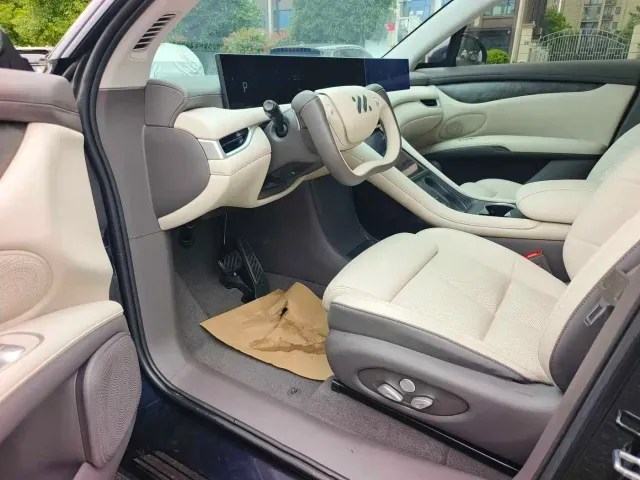 IM Motors LS6 — Фото автомобиля 5