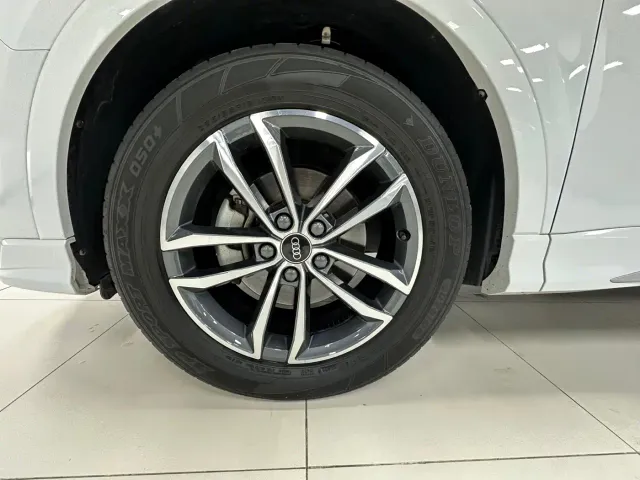 Audi Q3 — Фото автомобиля 19