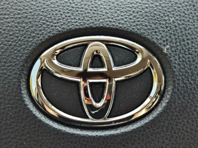 Toyota Wildlander — Фото автомобиля 29