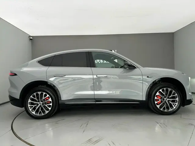 Nio EC6 — Фото автомобиля 4