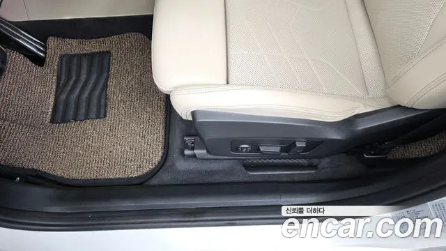 BMW X1 U11 — Фото автомобиля 26
