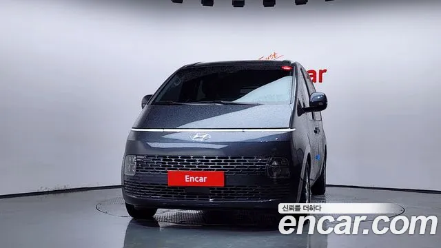 Hyundai Staria Staria L3.5 Карго 5 мест — Фото автомобиля 3