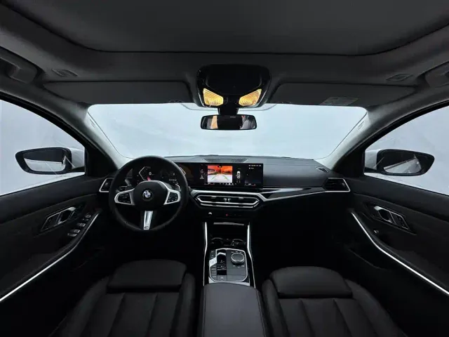 BMW 3 Series — Фото автомобиля 12
