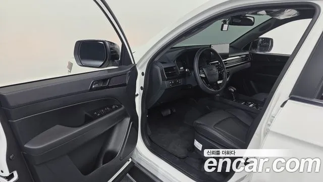 KG_Mobility_Ssangyong Musso Musso (Q300) Дизель 2.2 4WD — Фото автомобиля 10