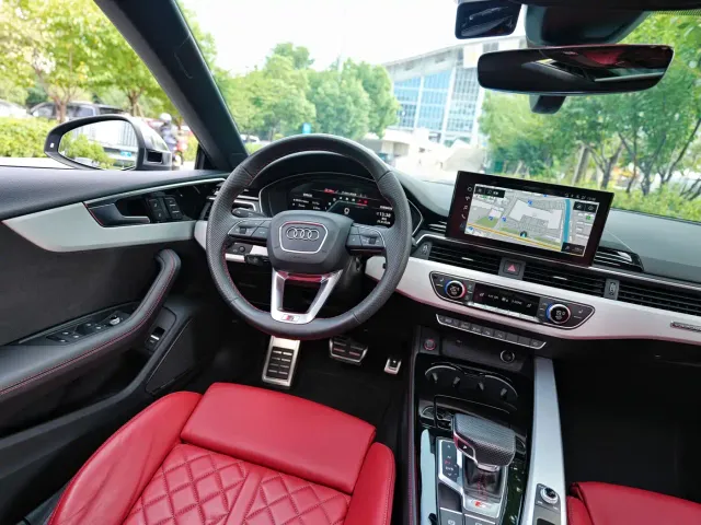Audi S5 — Фото автомобиля 11