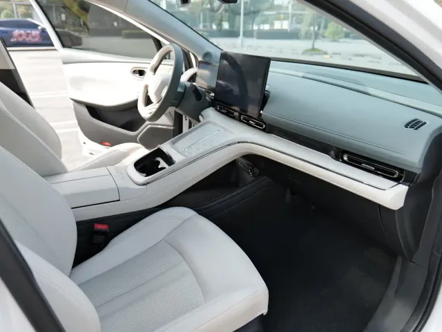 GAC Aion S MAX — Фото автомобиля 10