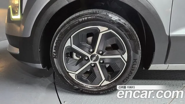 Kia Niro The All New Niro — Фото автомобиля 5
