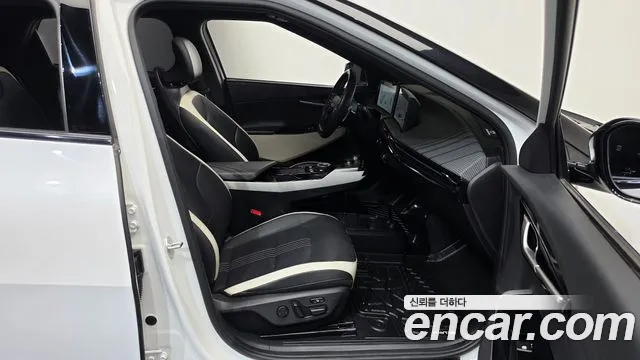 Kia EV6 — Фото автомобиля 15