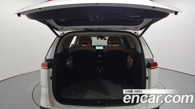 Kia Canival Carnival 4 поколение Дизель 7 мест Noblesse — Фото автомобиля 20