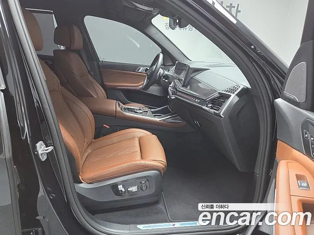 BMW X7 — Фото автомобиля 13