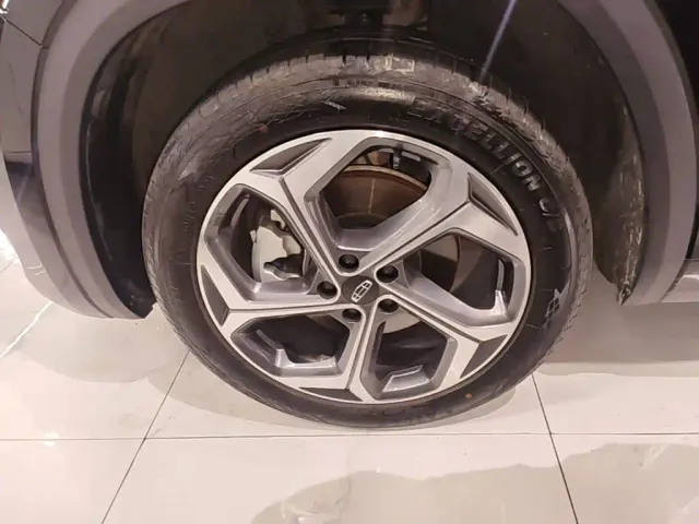 Geely Xingyue L — Фото автомобиля 22