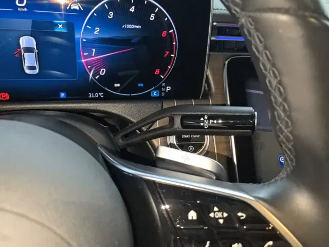 Mercedes-Benz E-Class — Фото автомобиля 13