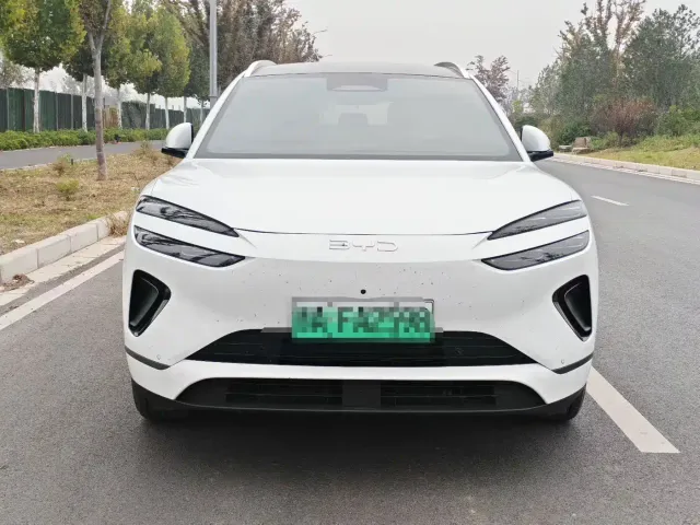 BYD Sealion 06 — Фото автомобиля 2