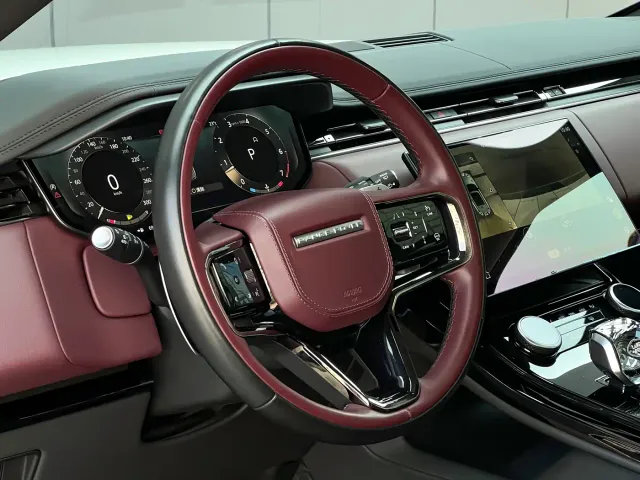 Land Rover Range Rover Sport — Фото автомобиля 10