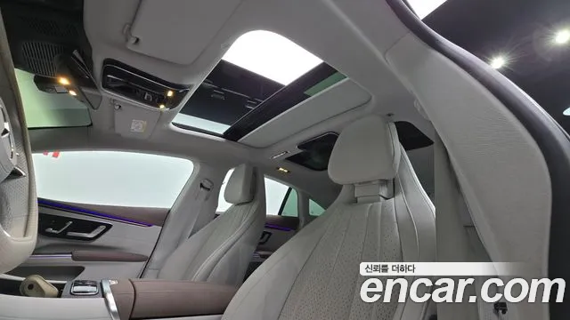 Mercedes-Benz EQS — Фото автомобиля 19
