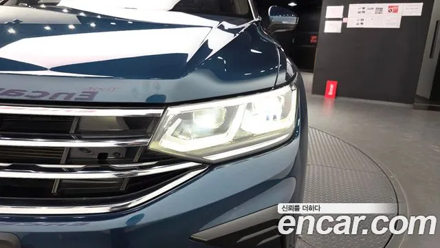 Volkswagen Tiguan — Фото автомобиля 7