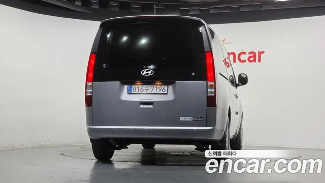 Hyundai Staria — Фото автомобиля 4