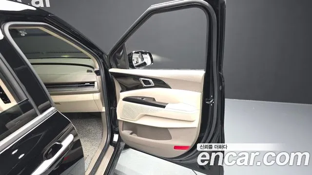 Kia Carnival 4th Gen — Фото автомобиля 25