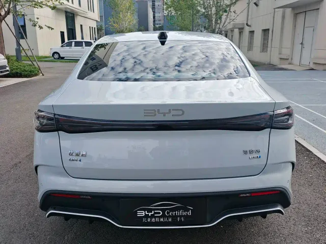 BYD Seal 06 — Фото автомобиля 10