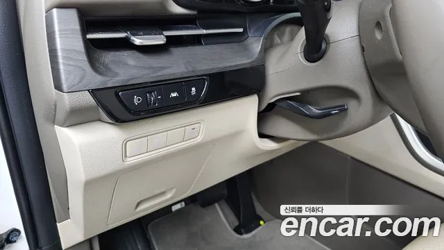 Kia Canival Carnival 4 поколение Дизель 9 мест Prestige — Фото автомобиля 18