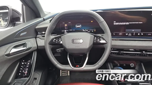 Audi SQ6 e-tron — Фото автомобиля 12