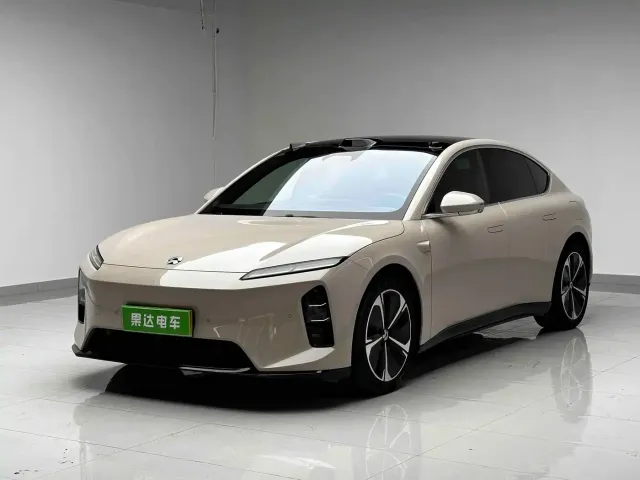 Фотография автомобиля — Nio ET5