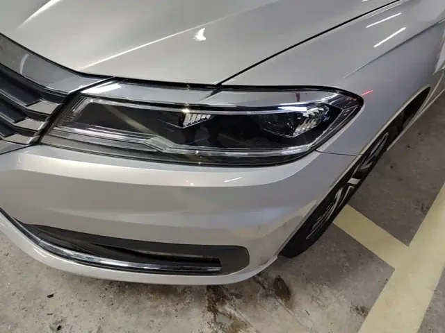 Volkswagen Lavida — Фото автомобиля 23