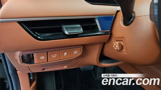 Kia K8 (New) Hybrid — Фото автомобиля 20
