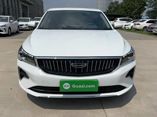 Geely Emgrand — Фото автомобиля 7