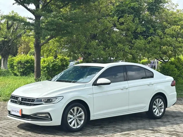 Фотография автомобиля — Volkswagen Bora