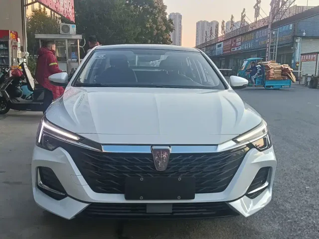 Roewe i6 MAX EV — Фото автомобиля 2