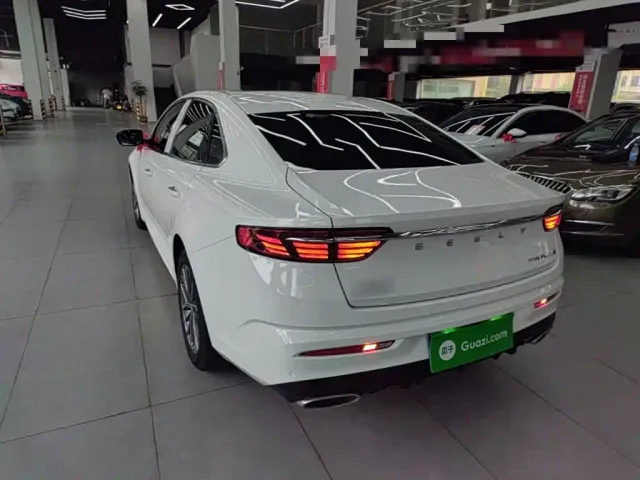 Geely Xingrui — Фото автомобиля 4