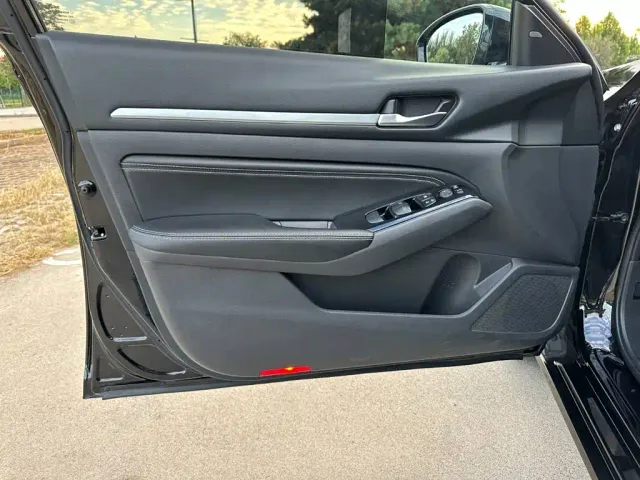 Nissan Teana — Фото автомобиля 12