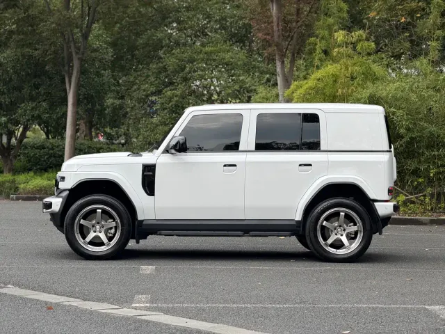 iCAR V23 — Фото автомобиля 5