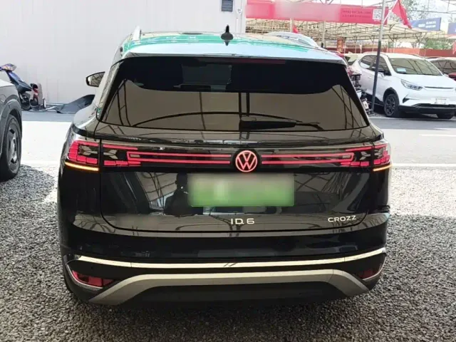 Volkswagen ID.6 Crozz — Фото автомобиля 5