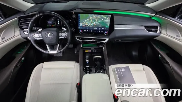 Lexus RX — Фото автомобиля 9