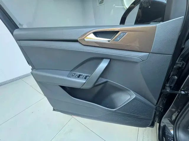 Volkswagen Tharu — Фото автомобиля 16