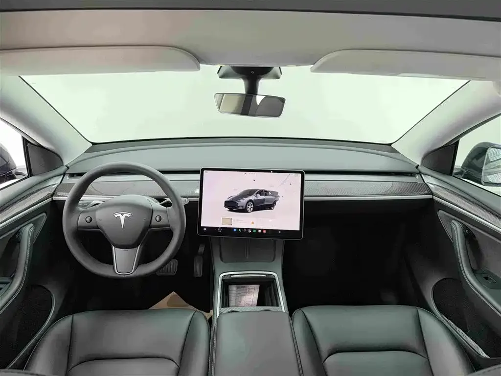 Tesla Model Y 2022 Facelift Rear-Wheel Drive Version — Фото автомобиля 6