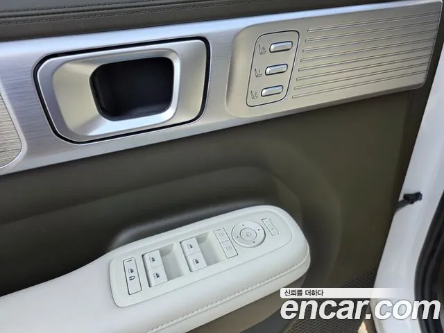 Hyundai Santafe Santa Fe (MX5) Бензин 2.5T 2WD — Фото автомобиля 17