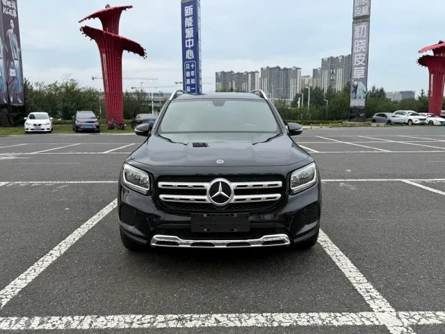 Mercedes-Benz GLB-Class — Фото автомобиля 2