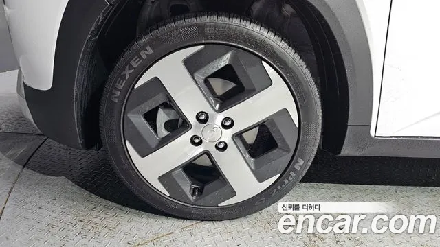 Hyundai Casper Casper Electric Inspiration — Фото автомобиля 5