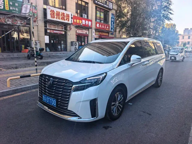 Фотография автомобиля — Buick GL8