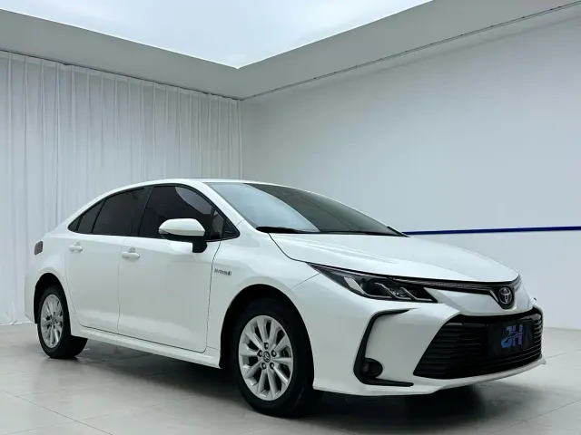 Toyota Corolla — Фото автомобиля 3