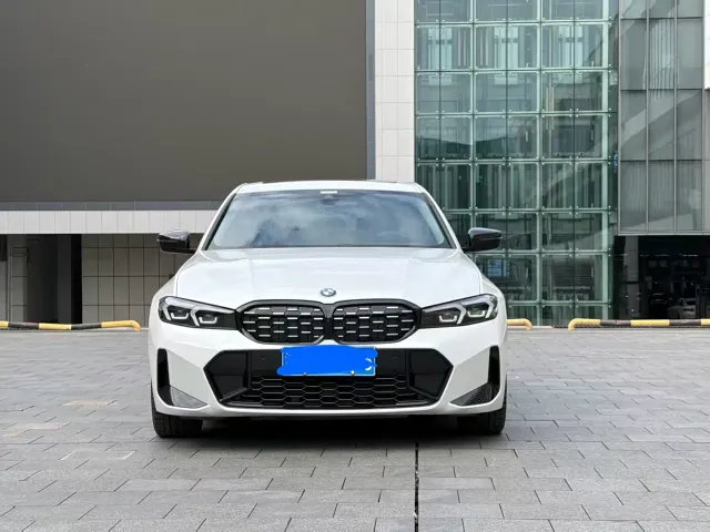 BMW 3 Series — Фото автомобиля 2