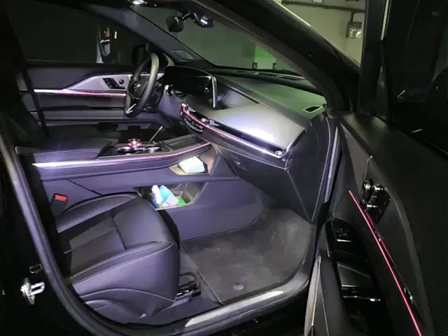 Cadillac XT5 — Фото автомобиля 13