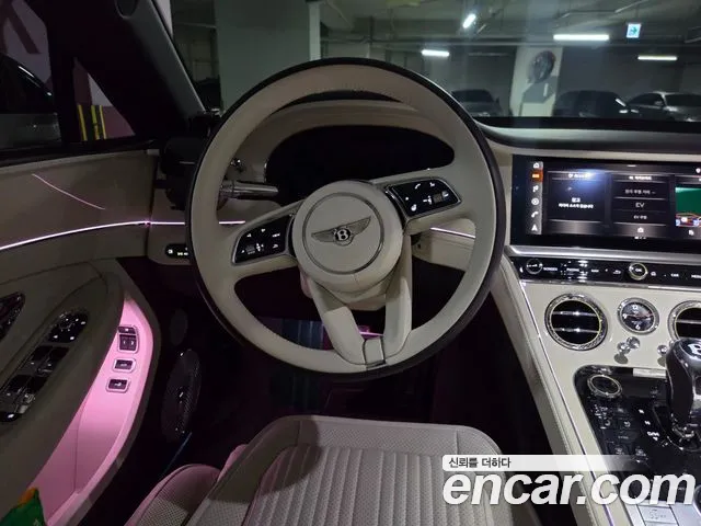 Bentley Continental — Фото автомобиля 7